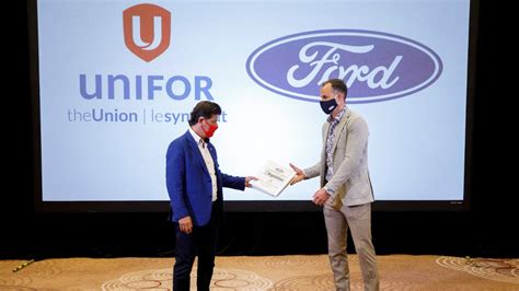 Unifor contract with Ford set to expire tonight as negotiations continue